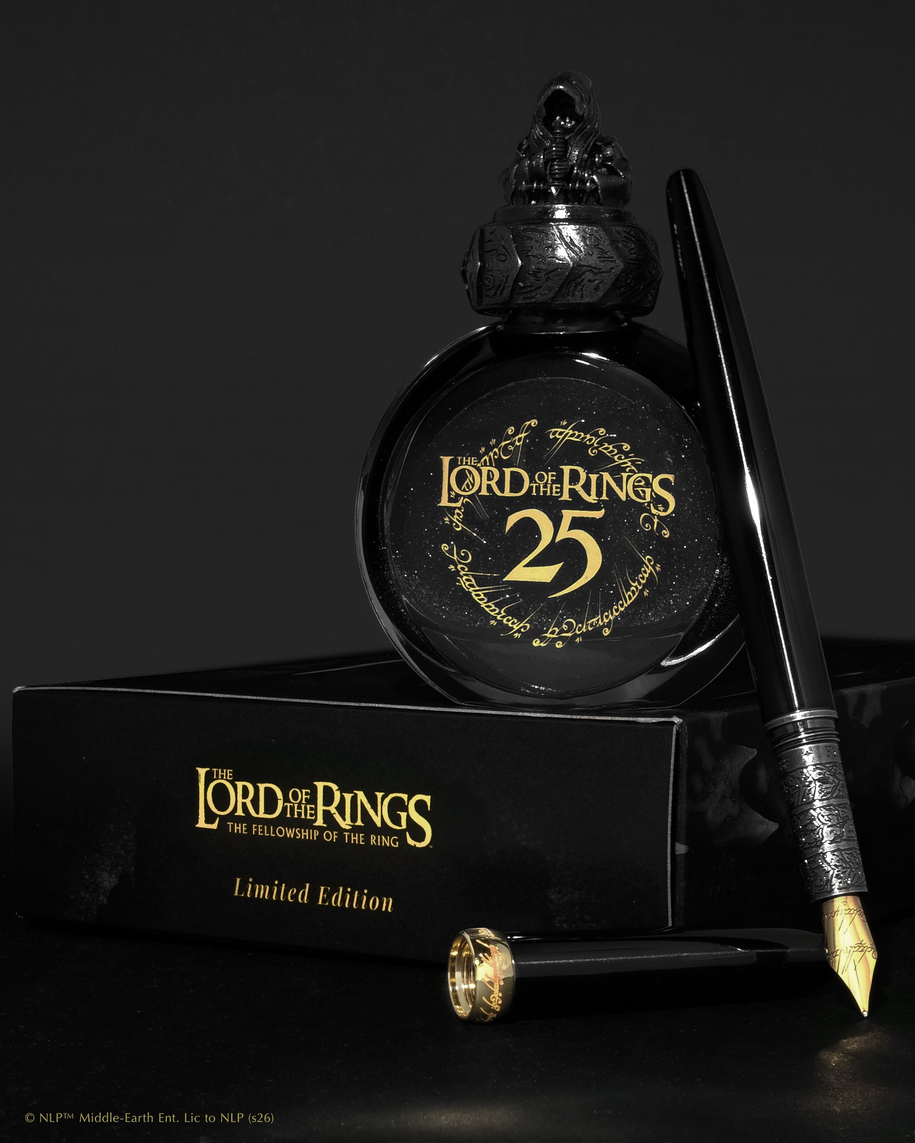 Warner Bros. | The Lord of the Rings |  25th Anniversary Edition Pen and Ink Set | Nazgûl