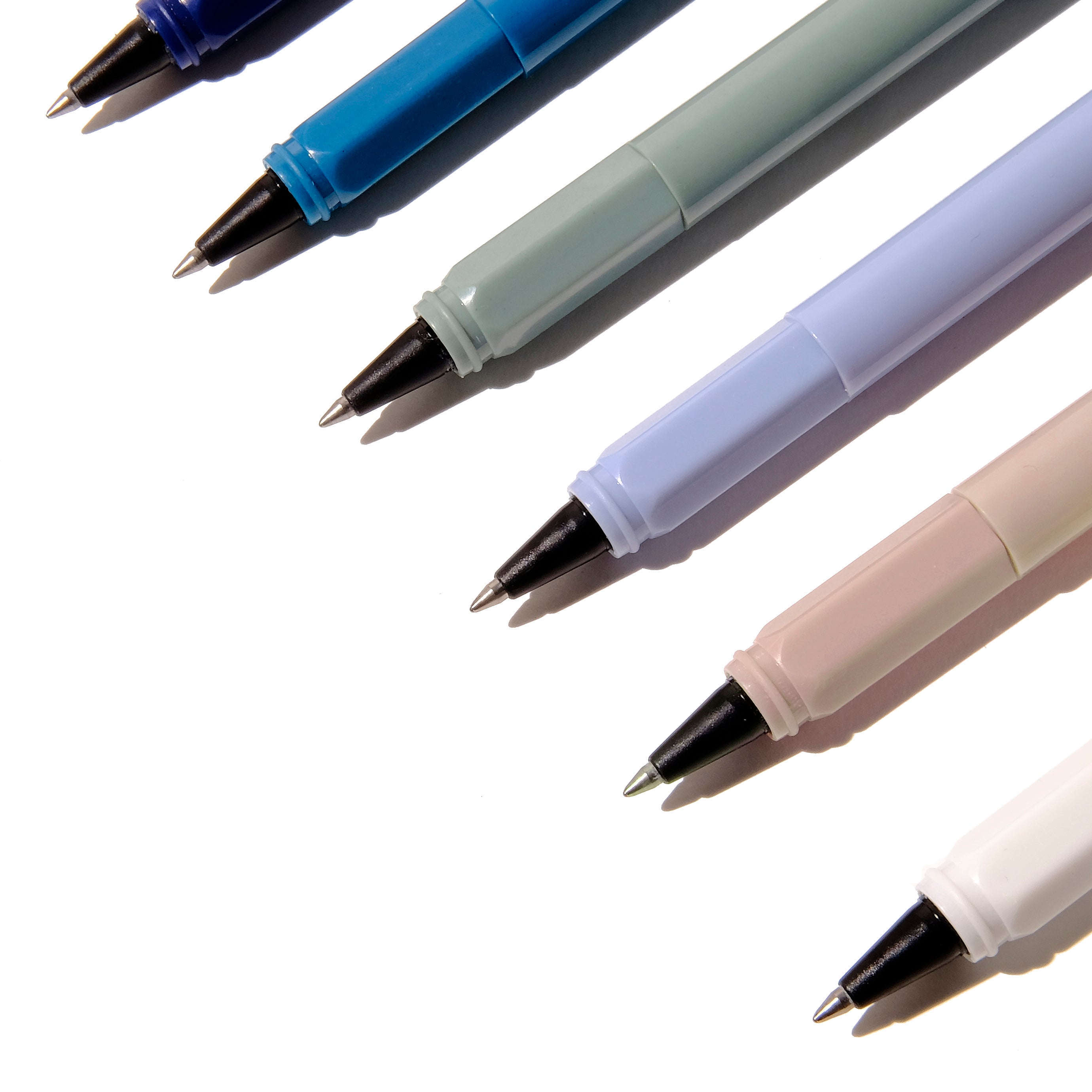 The Roundabout Rollerball Pen - Lady Rose